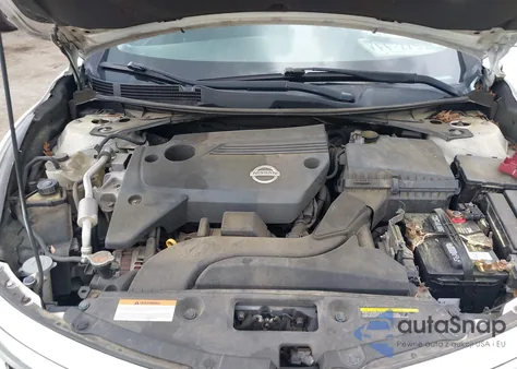 2015 Nissan Altima 2.5 S from USA, damaged, VIN 1N4AL3AP6FC216828